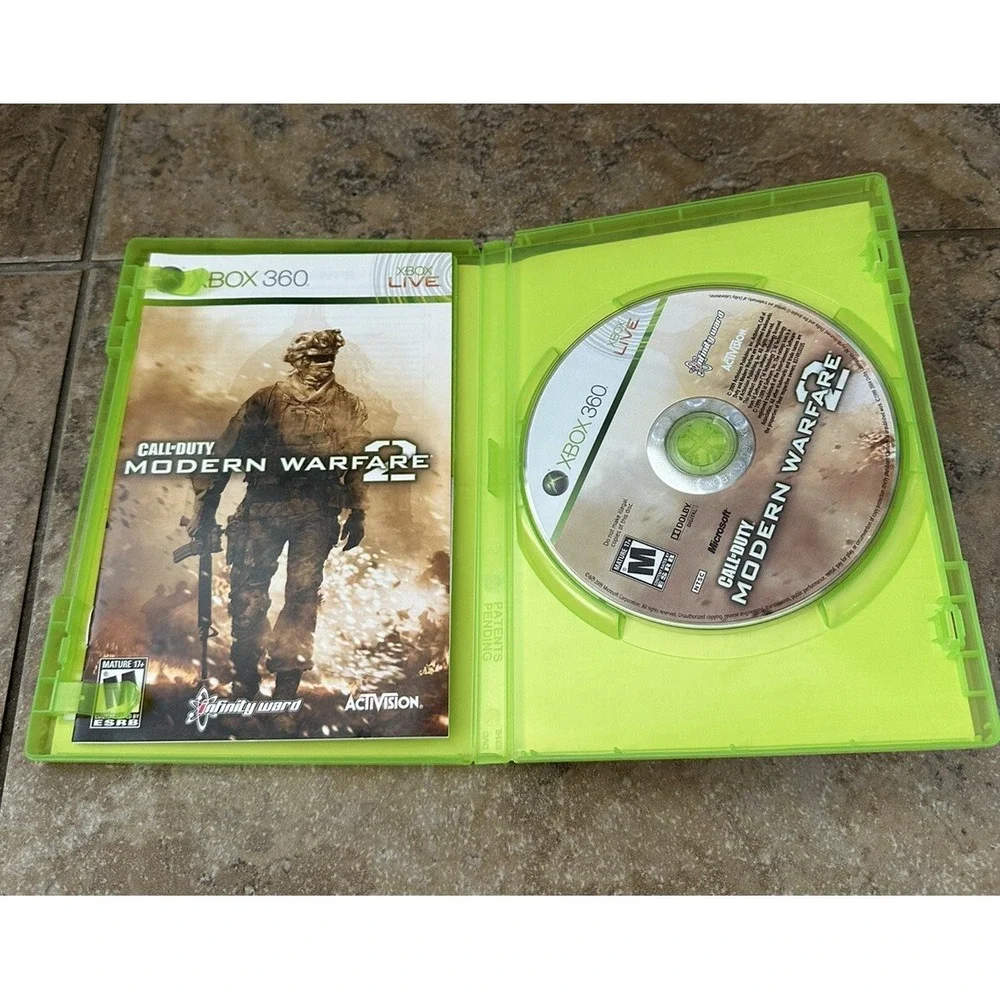 Call of Duty: Modern Warfare 2 Microsoft Xbox 360 With Manuel